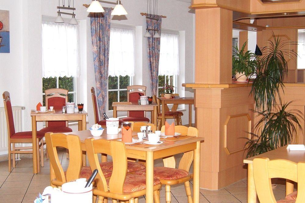 REGIOHOTEL Pfälzer Hof Wernigerode Exteriör bild