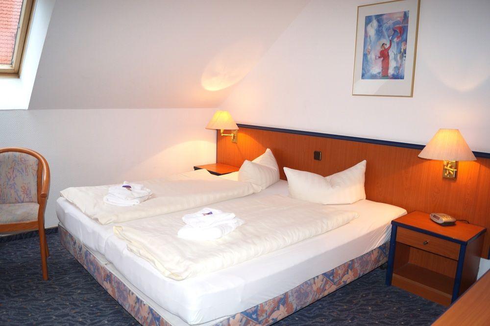 REGIOHOTEL Pfälzer Hof Wernigerode Exteriör bild